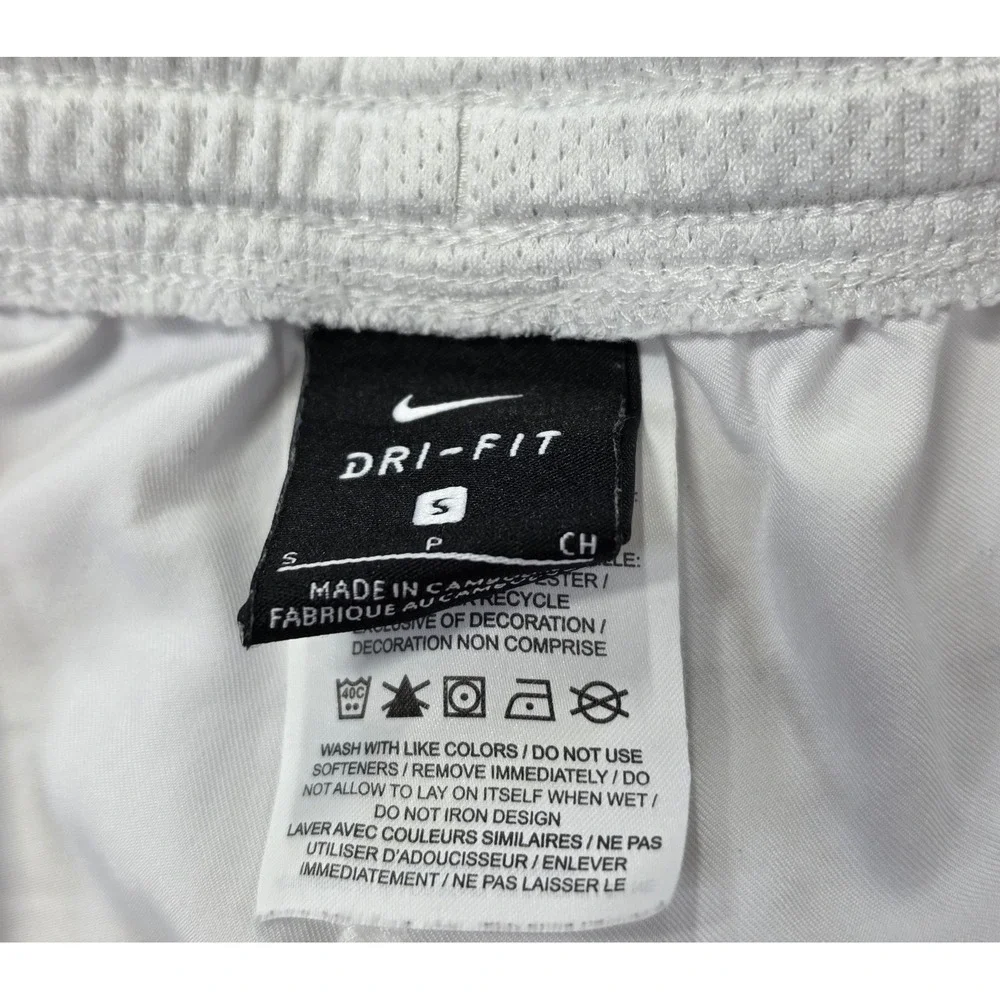 Nike Soccer Shorts Mens Small White Excellent Dri-FIT Puma Futbol Club Athletic